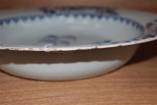 Two Chinese blue and white bowls, 18th/19th century, largest diameter 36cm